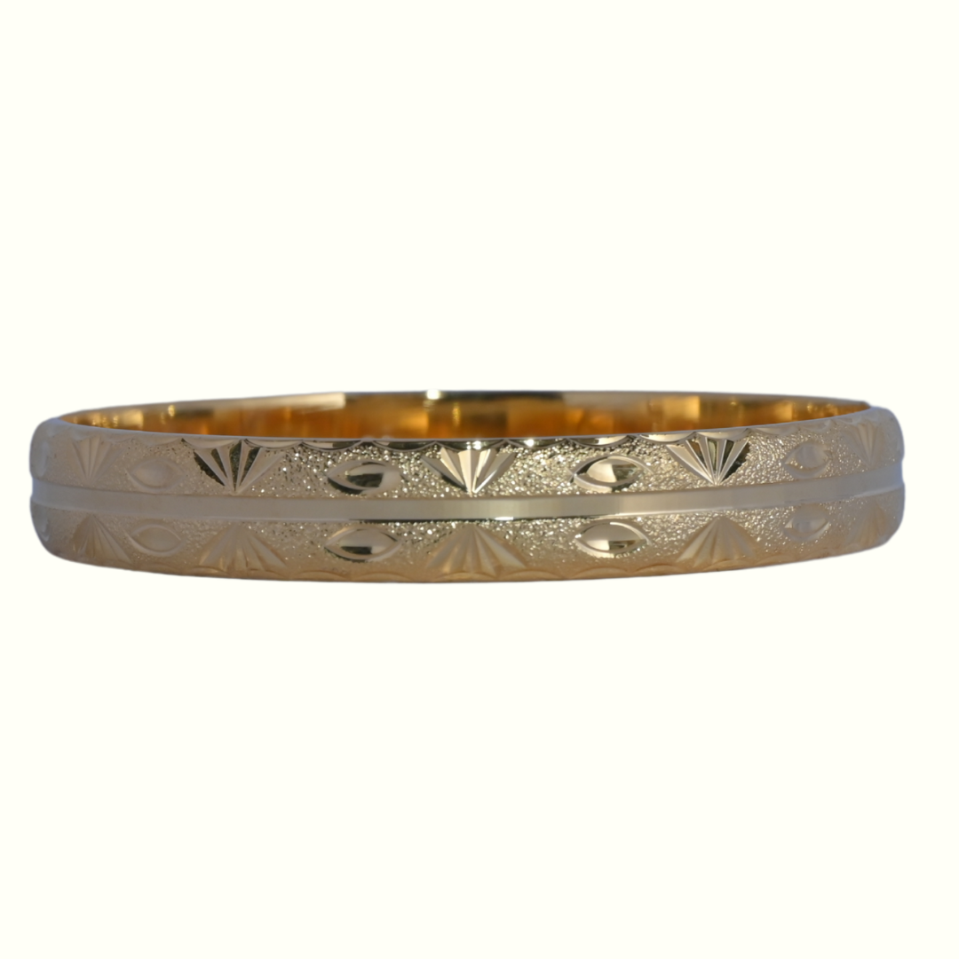 Ethereal Bloom Engraved Bangle (72)