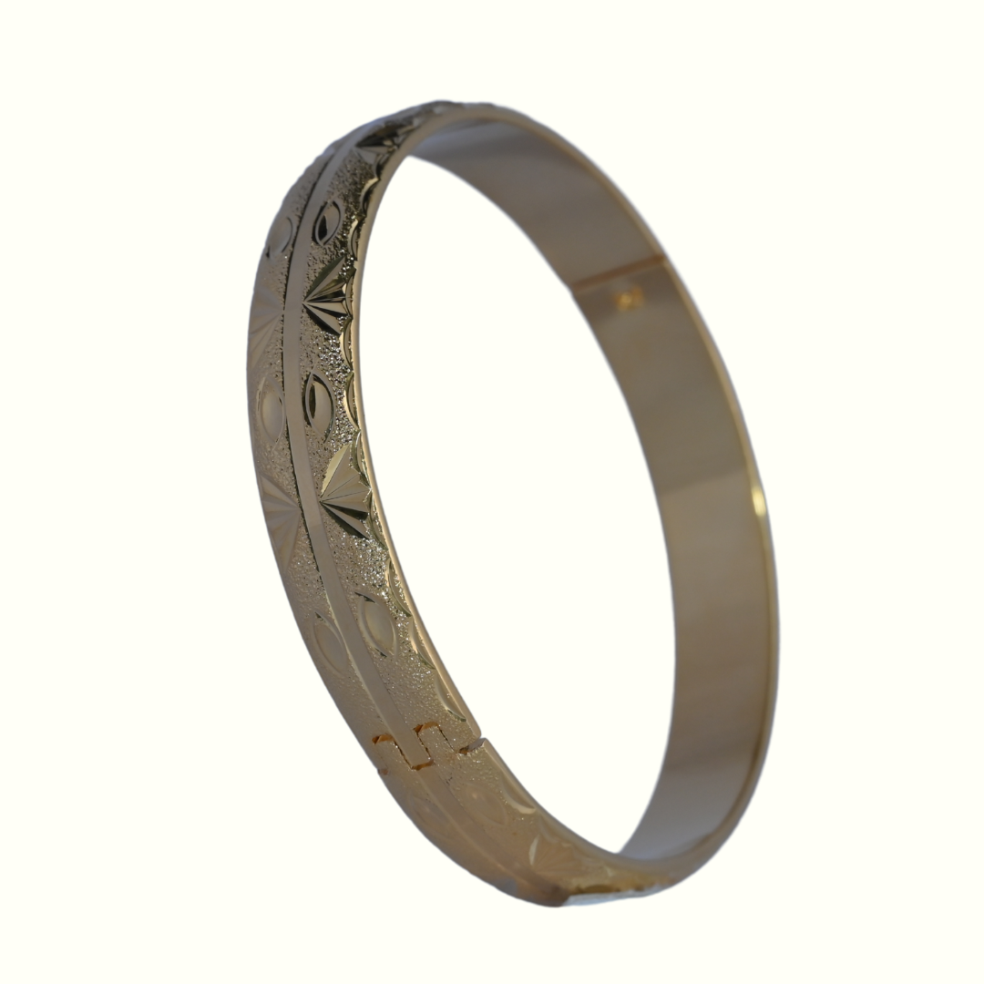 Ethereal Bloom Engraved Bangle (72)